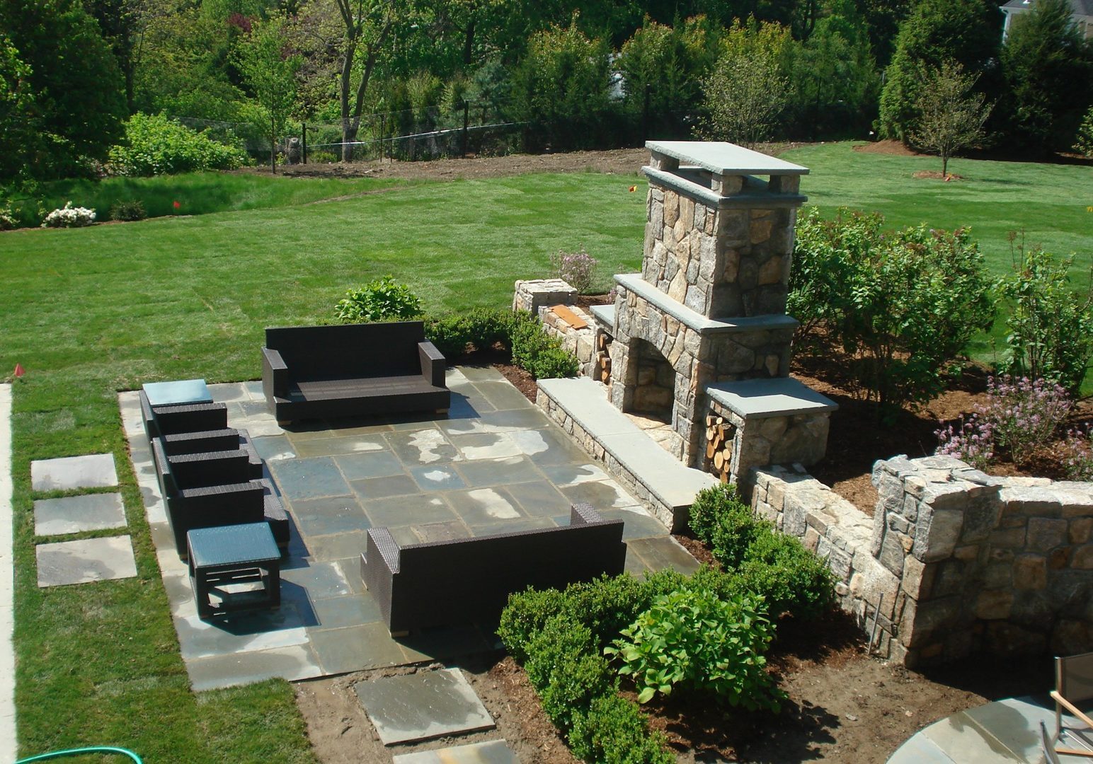 Rizzo_07-landscape CHIMNEYS, FIREPLACES & BBQ